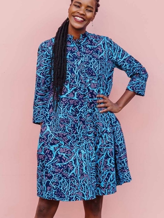 Zuri Dresses & Skirts - Zuri Icy Hot Shirt Dress Size M/Long Navy Blue Print